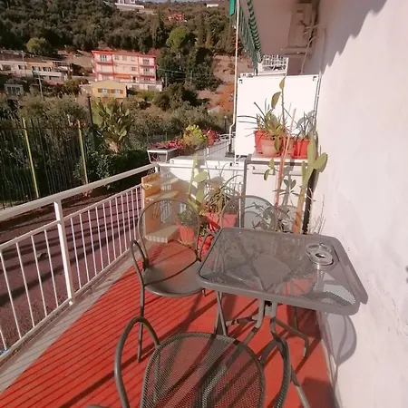 Casa Atelier Homestay Alassio