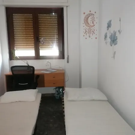 Catania Δωμάτια σε οικογενειακή κατοικία *